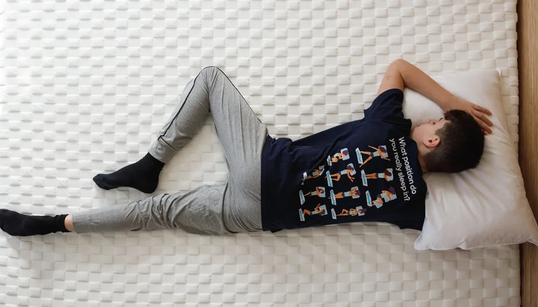 خوابیدن در وضعیت جنینی